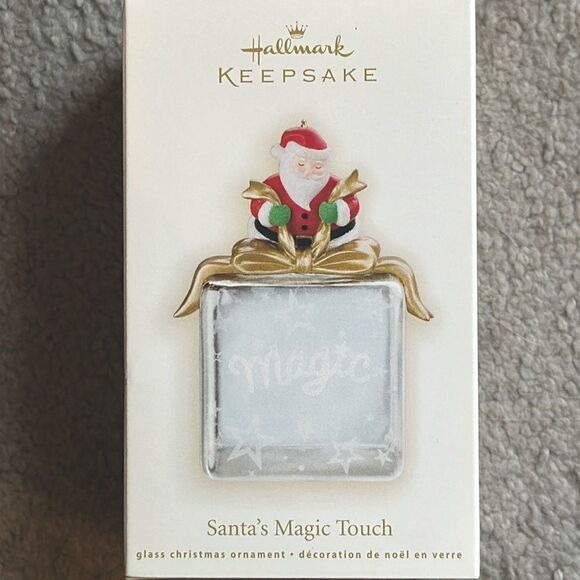 Hallmark Keepsake Ornaments: 2009 Santa’s Magic Touch! - Picture 1 of 9
